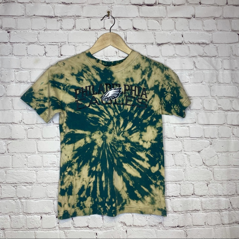 Women’s Philadelphia Eagles NFL hand dyed/fitted t-shirt size small